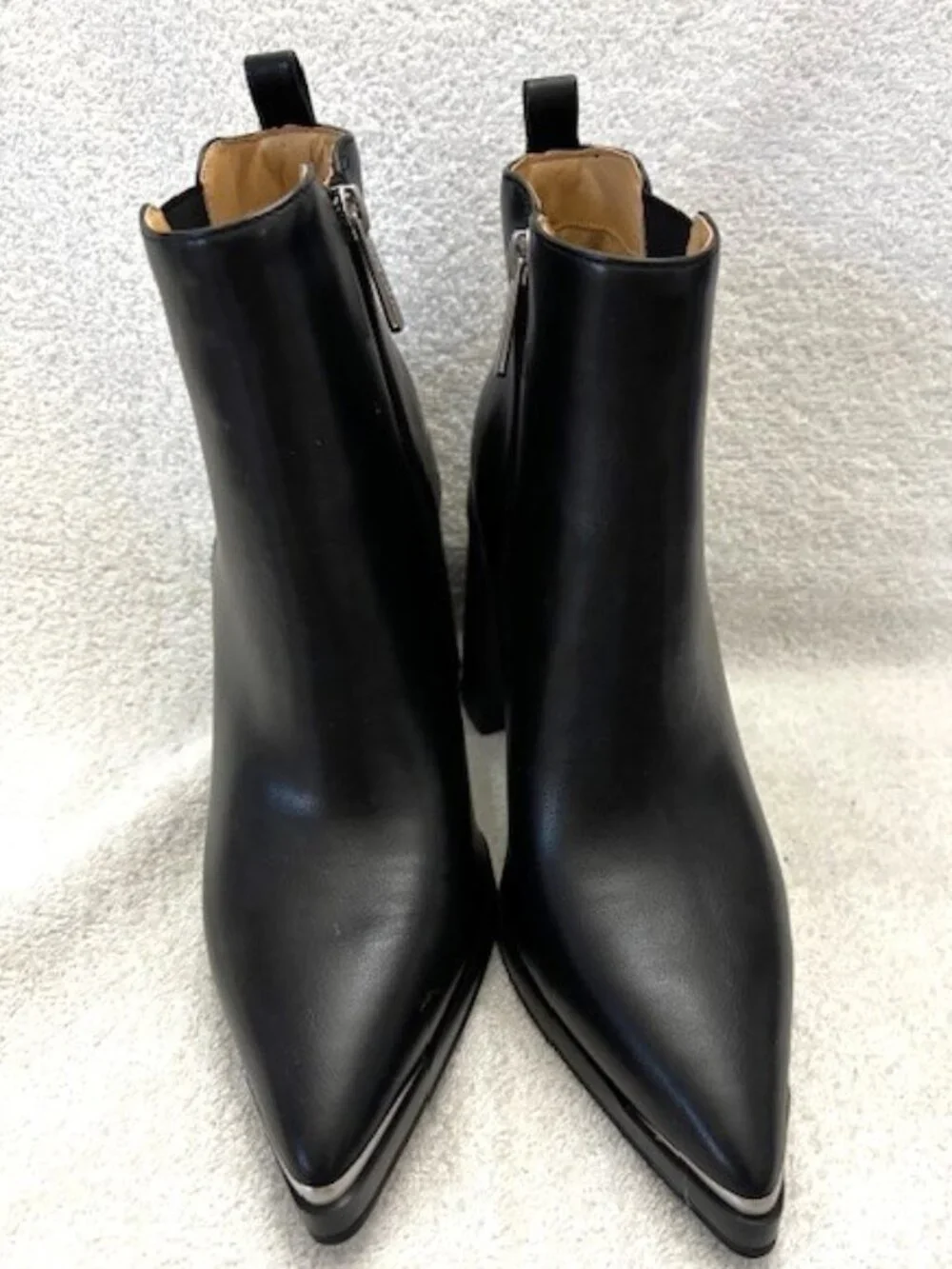 Charles David Dolores black block heeled booties NWOT Women's Size 8-1/2